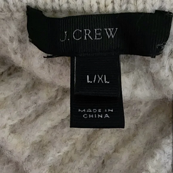 J. Crew Convertible Chunky Knit Side Button Poncho Sweater Cape H3638 - Picture 3 of 3